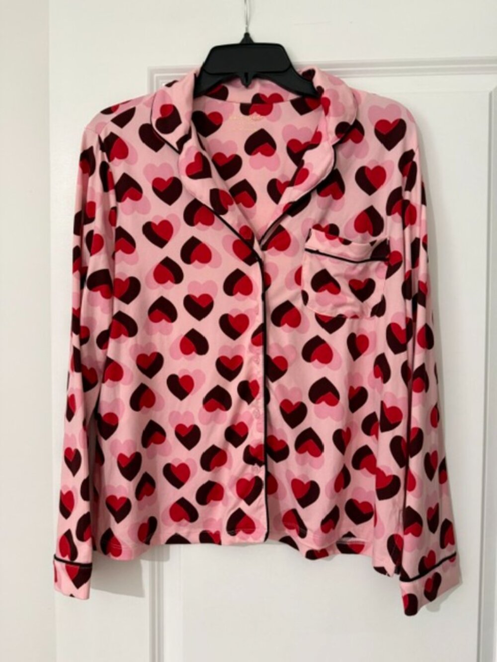 Pajama set by Kate Spade. Size Medium. Color: Pink with hearts. New without tags - Picture 3 of 4